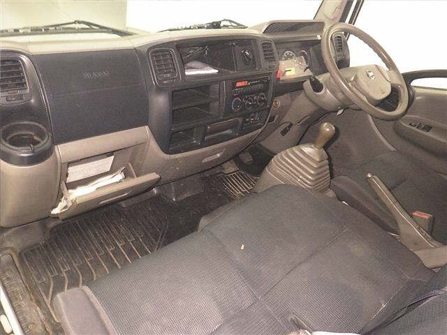 Nissan ATLAS 2015 7057779-4