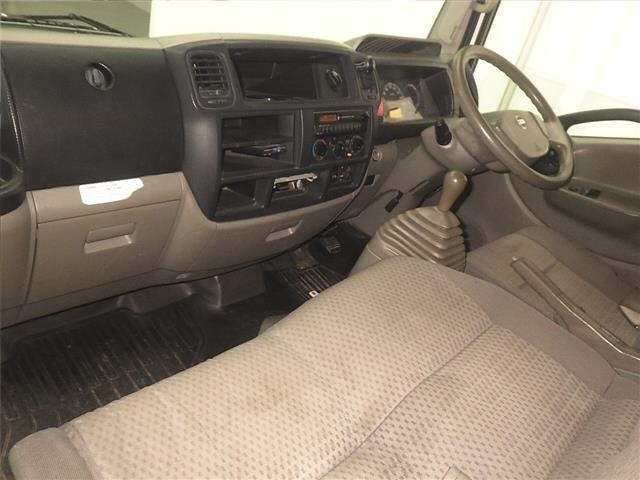 Nissan ATLAS 2010 7057809-4