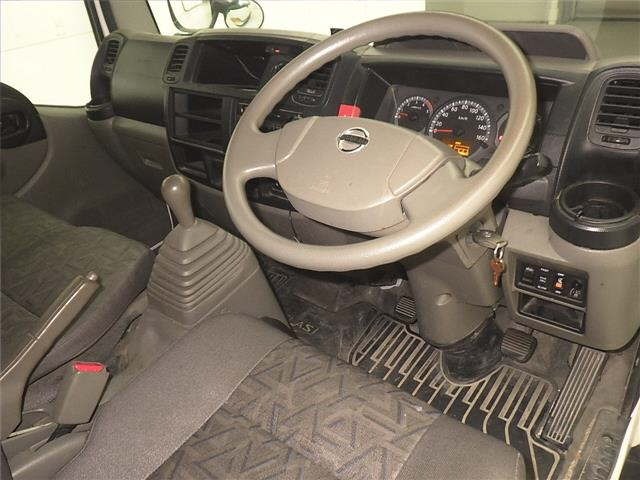 Nissan ATLAS 2015 7057839-3