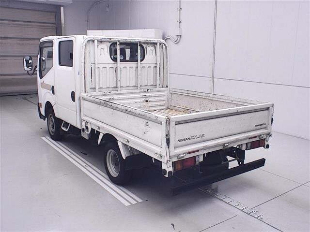 Nissan ATLAS 2017 7057840-1