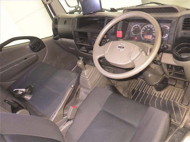 Nissan ATLAS 2017 7057840-3