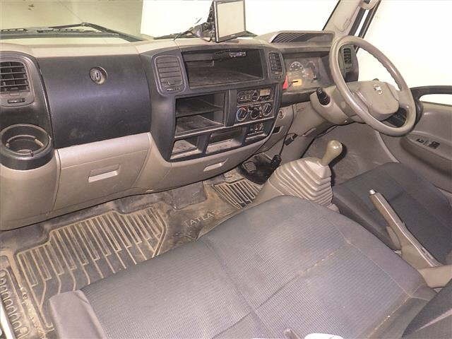 Nissan ATLAS 2017 7057840-4