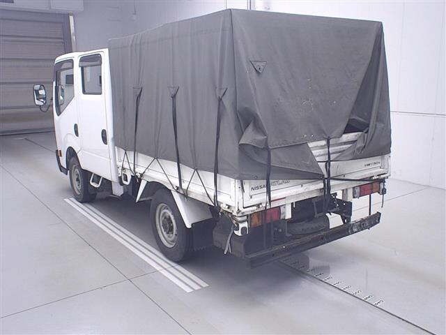 Nissan ATLAS 2015 7057857-1