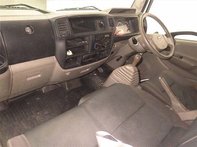 Nissan ATLAS 2017 7057920-4