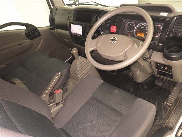 Nissan ATLAS 2014 7057947-3