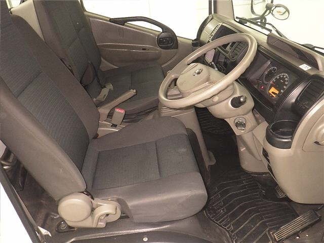 Nissan ATLAS 2014 7057947-5