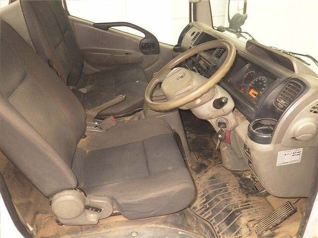 Nissan ATLAS 2012 7058005-5