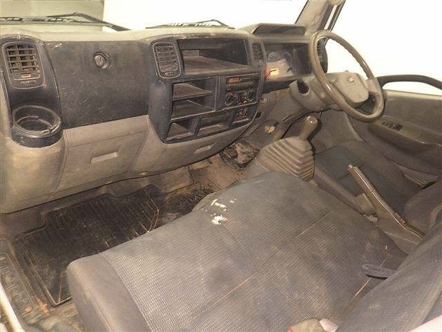 Nissan ATLAS 2012 7058005-6