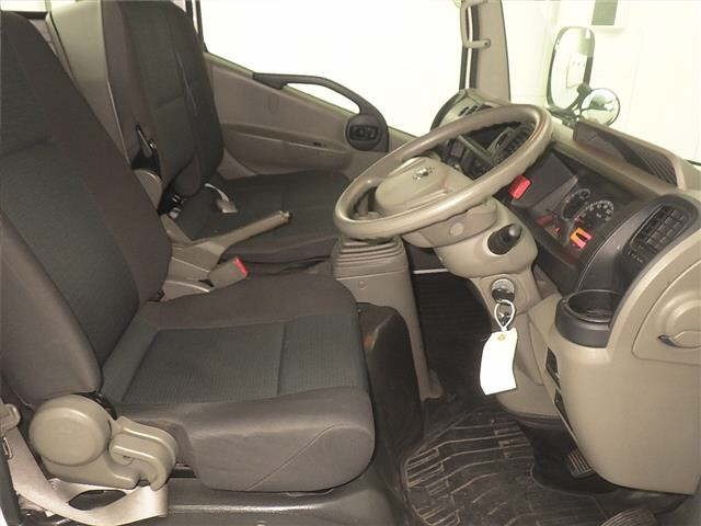 Nissan ATLAS 2019 7058007-5