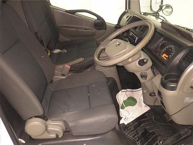 Nissan ATLAS 2014 7058033-5