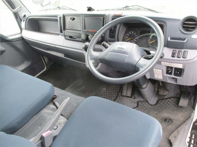 Nissan ATLAS 2016 7058060-3