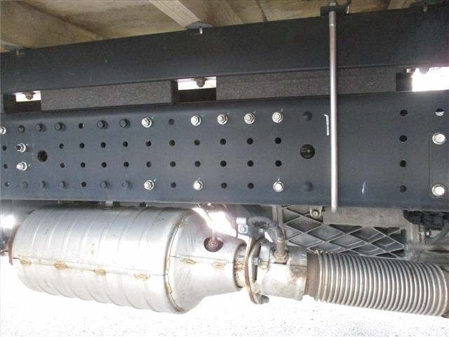 Nissan ATLAS 2021 7058062-10
