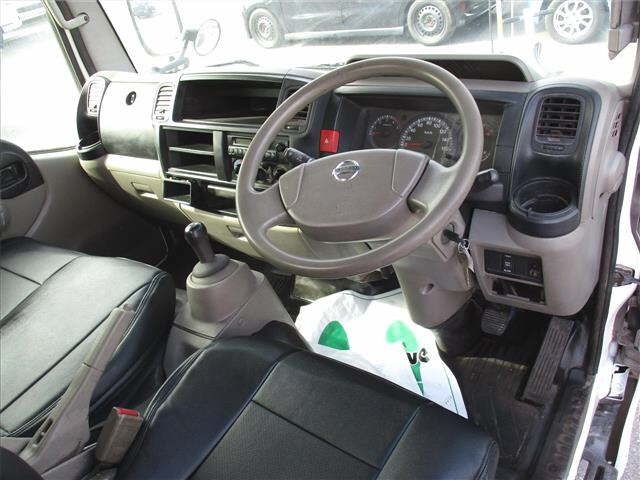 Nissan ATLAS 2014 7058111-3
