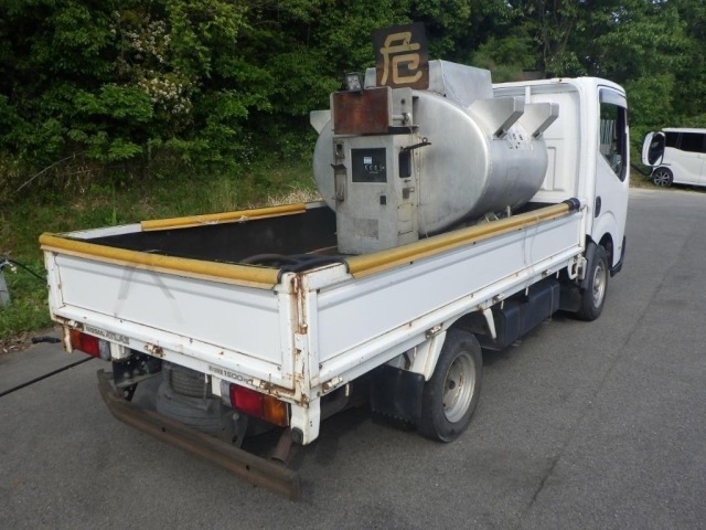 Nissan ATLAS 2008 7058170-5