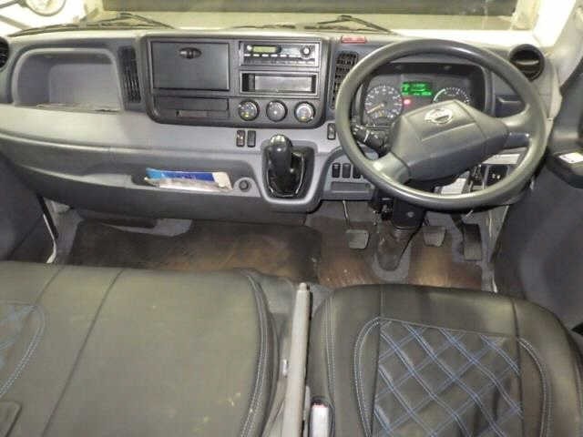 Nissan ATLAS 2013 7058227-3