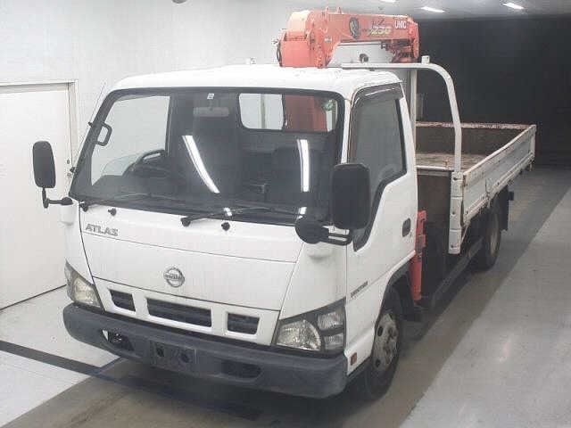 Nissan ATLAS 2005 7058228-4