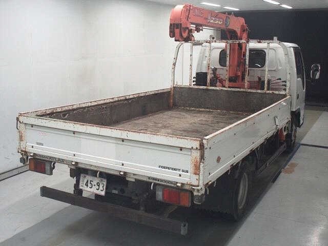 Nissan ATLAS 2005 7058228-5