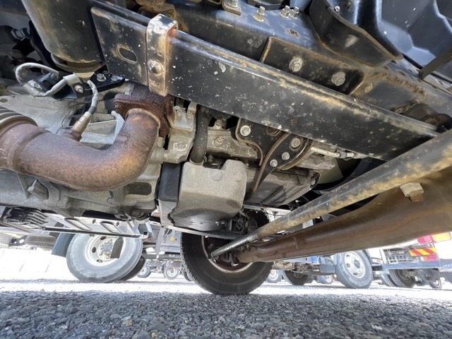 Nissan ATLAS 2015 7058278-11