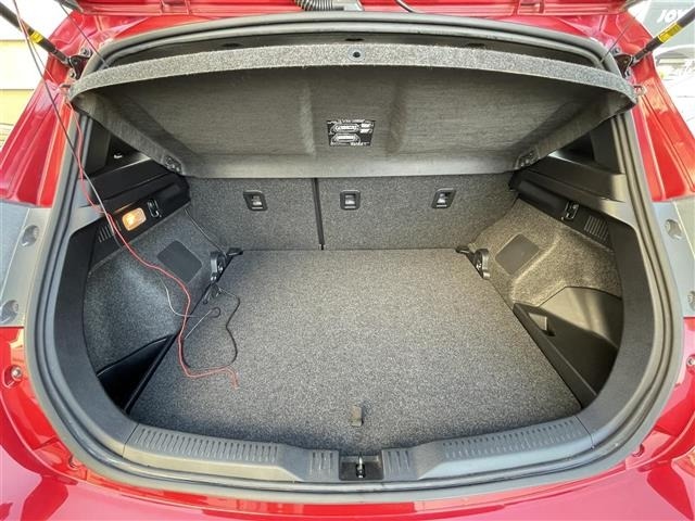 Toyota AURIS 2016 7035785-10