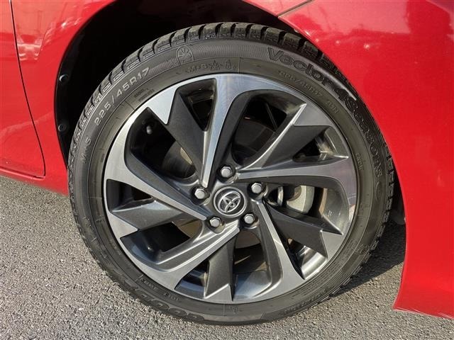 Toyota AURIS 2016 7035785-11