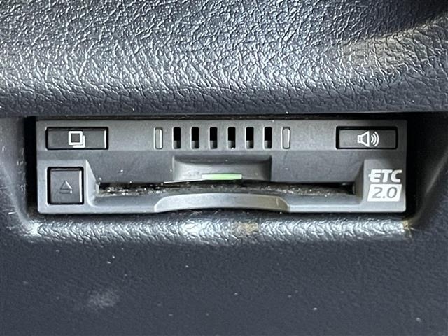 Toyota AURIS 2016 7035785-21