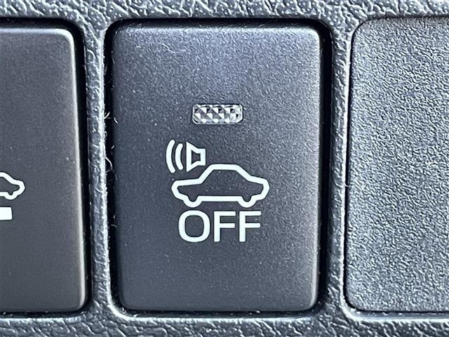 Toyota AURIS 2016 7035785-5