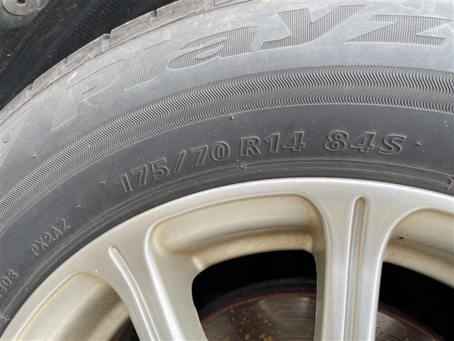 Toyota BB 2009 7050281-5