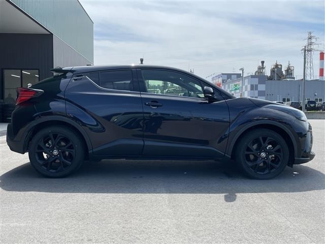 Toyota C-HR 2022 7046233-6