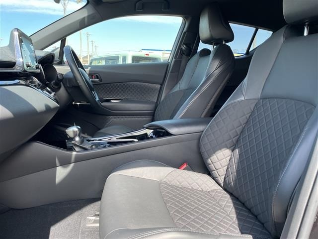 Toyota C-HR 2022 7046233-8