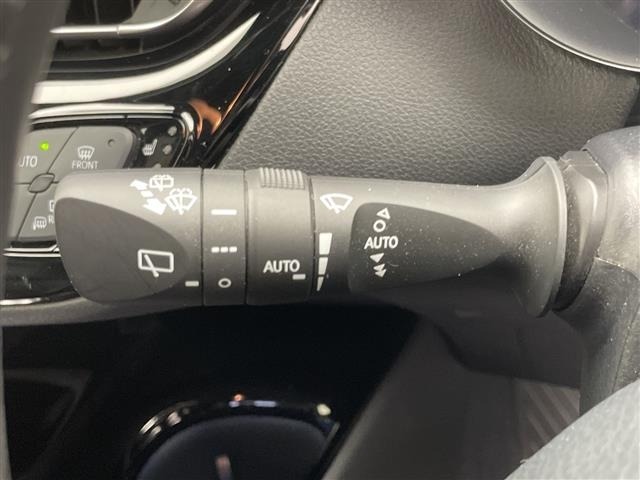 Toyota C-HR 2021 7046475-1