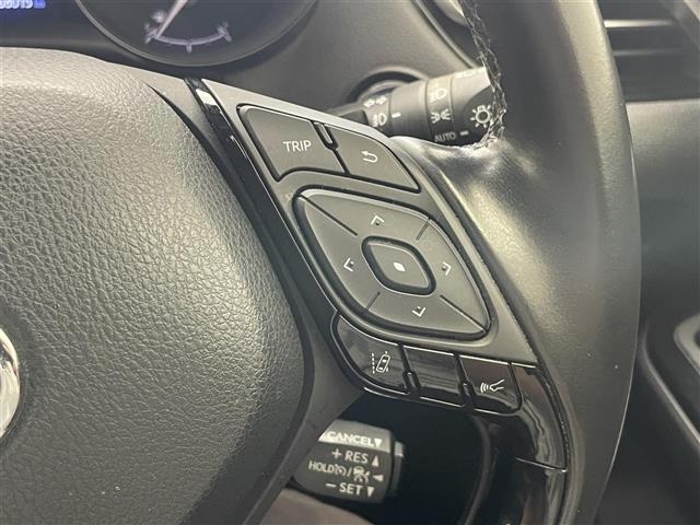 Toyota C-HR 2018 7046644-11