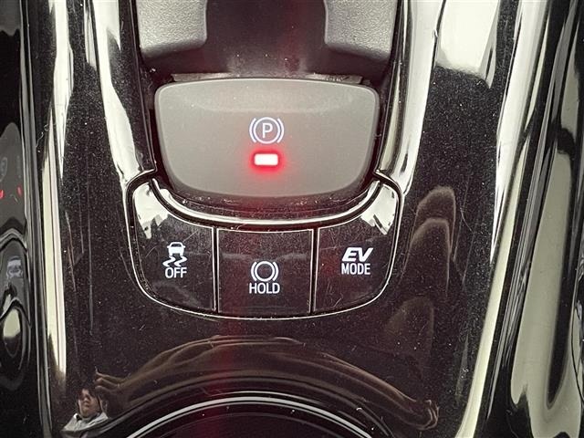 Toyota C-HR 2018 7046644-3