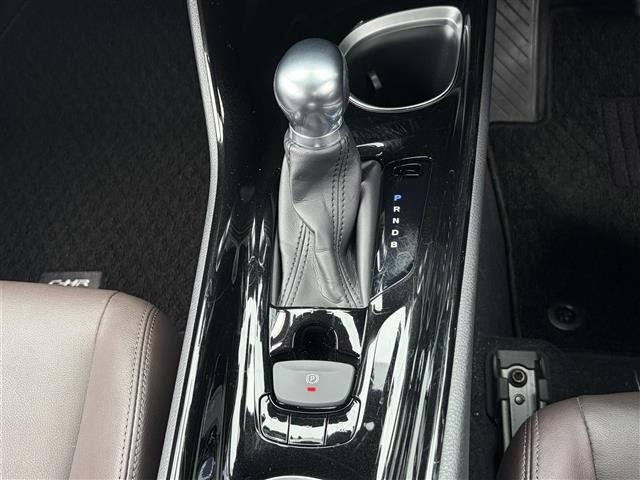 Toyota C-HR 2018 7046652-21