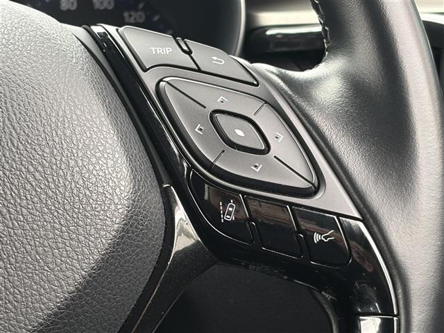 Toyota C-HR 2018 7046652-8