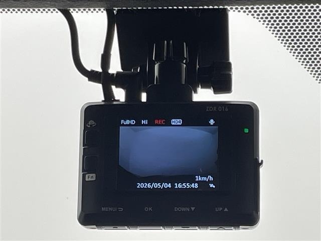 Toyota C-HR 2018 7046714-3