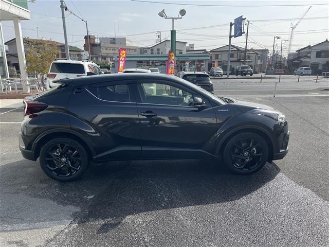 Toyota C-HR 2019 7046719-1