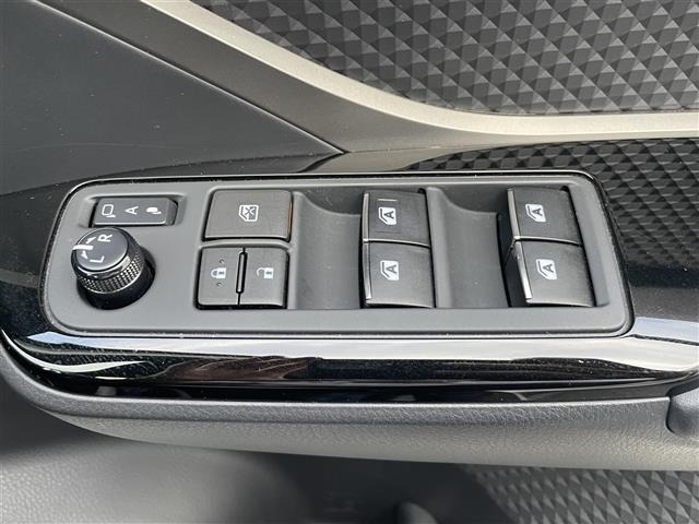 Toyota C-HR 2019 7046796-4