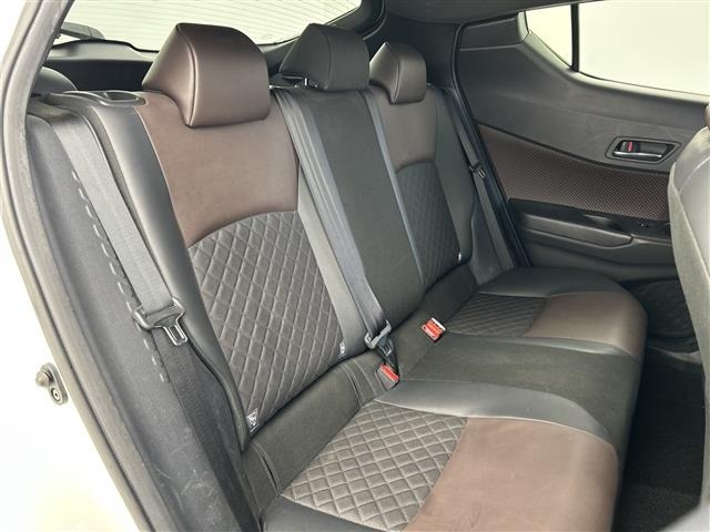 Toyota C-HR 2019 7046836-8