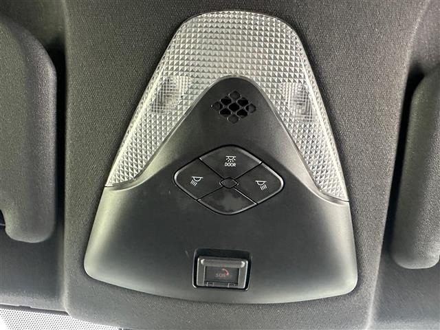 Toyota C-HR 2019 7046884-11