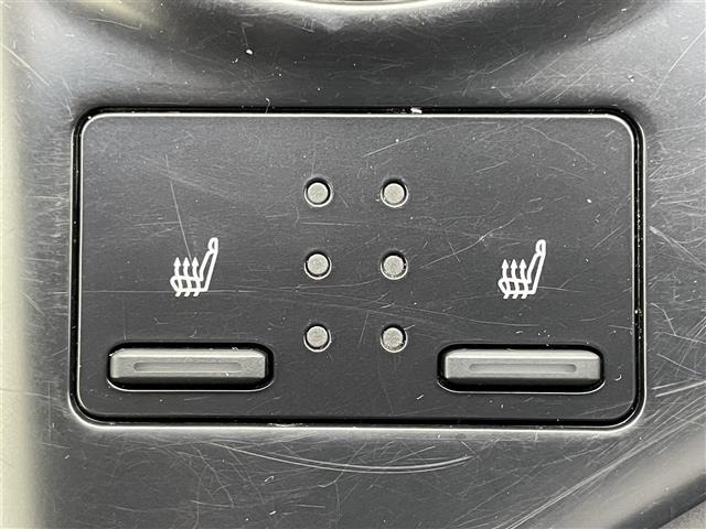 Toyota CAMRY 2019 7050923-21