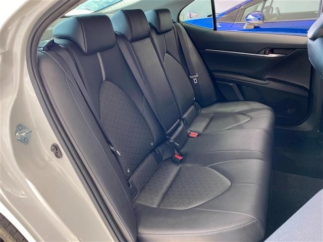 Toyota CAMRY 2021 7050967-21