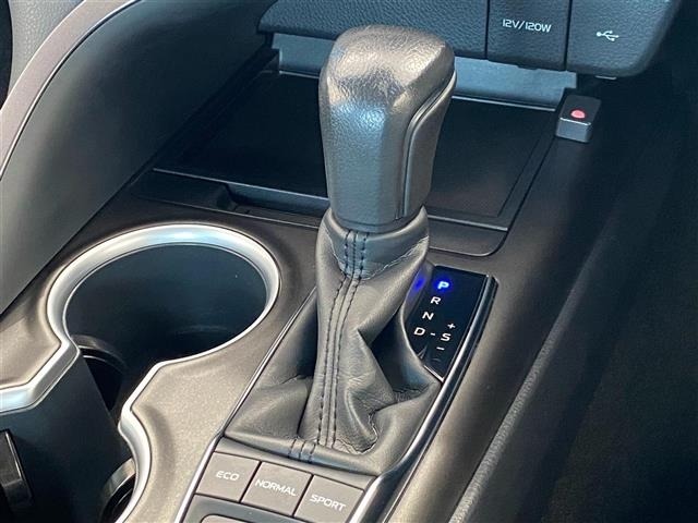 Toyota CAMRY 2021 7050967-22