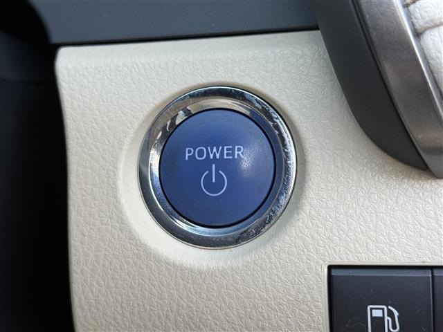 Toyota CAMRY 2018 7050981-22