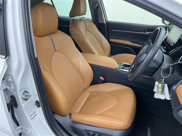 Toyota CAMRY 2023 7050998-2