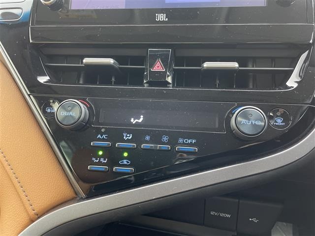 Toyota CAMRY 2023 7050998-7