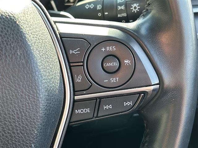 Toyota CAMRY 2019 7051003-12