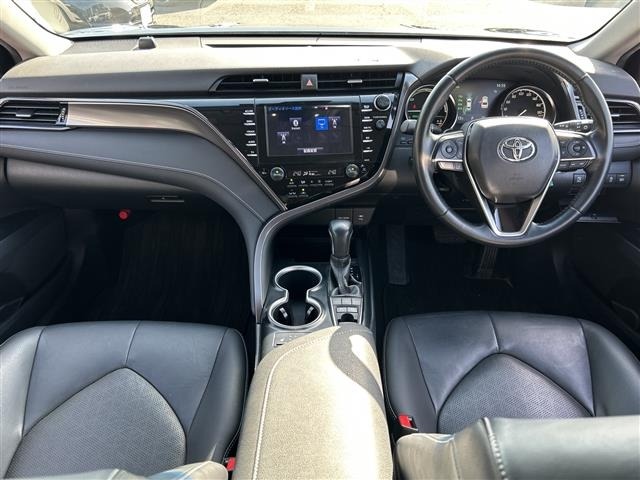 Toyota CAMRY 2019 7051003-14