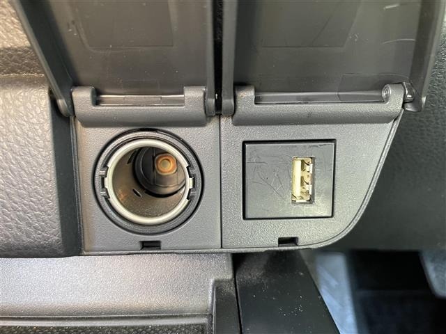 Toyota CAMRY 2020 7051007-11