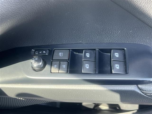 Toyota CAMRY 2019 7051050-4