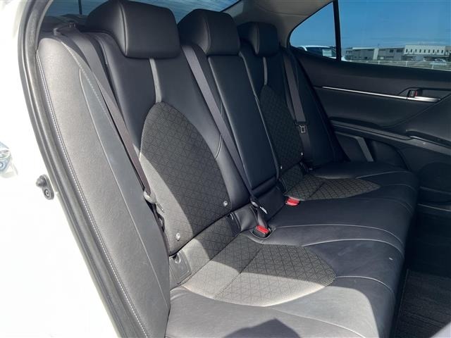 Toyota CAMRY 2018 7051051-2